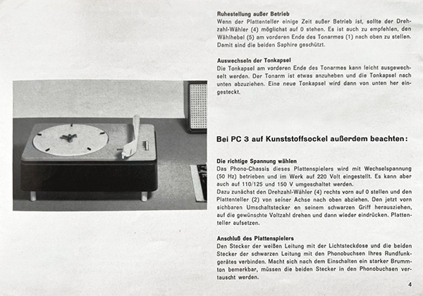 BRAUN Plattenspieler PC3. Der Plattenteller wurde in der Werkstatt Wagenfeld entworfen. 1955.
